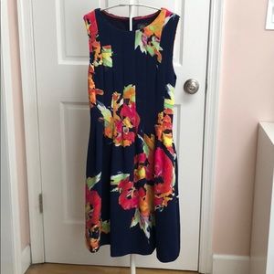 Vince Camuto Navy Floral Cocktail Dress w Pockets